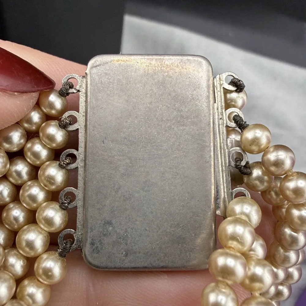 Vintage Faux‎ Pearl Bracelet  Rhinestone Silver Tone 7